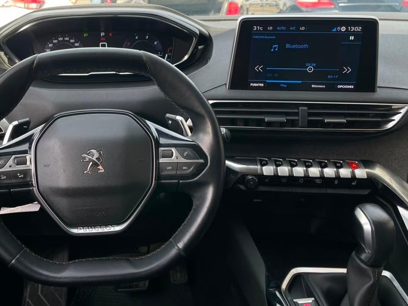 Peugeot 5008 2021 - Imagen 7 de 17
