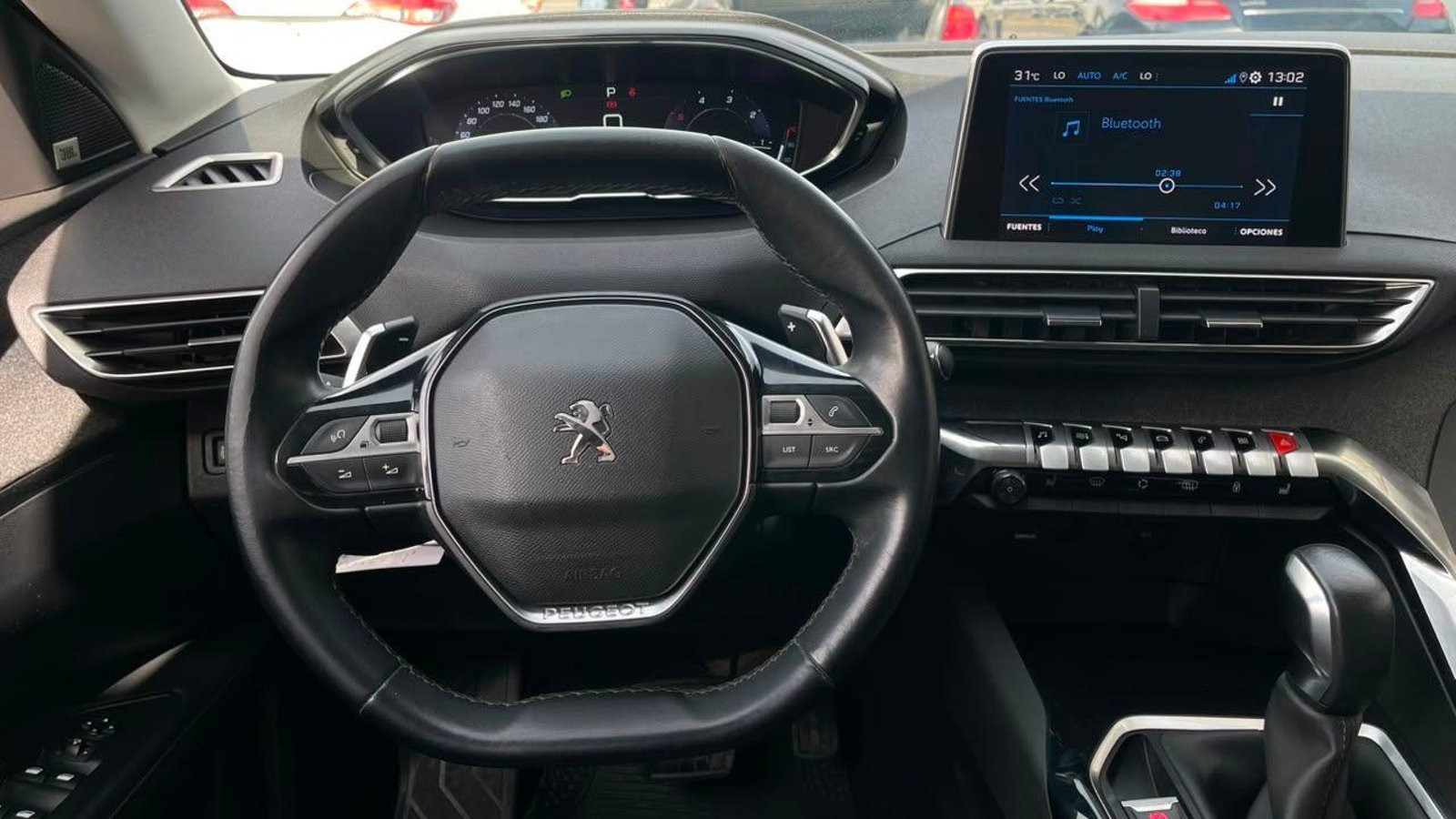 Peugeot 5008 2021 - Imagen 7 de 17