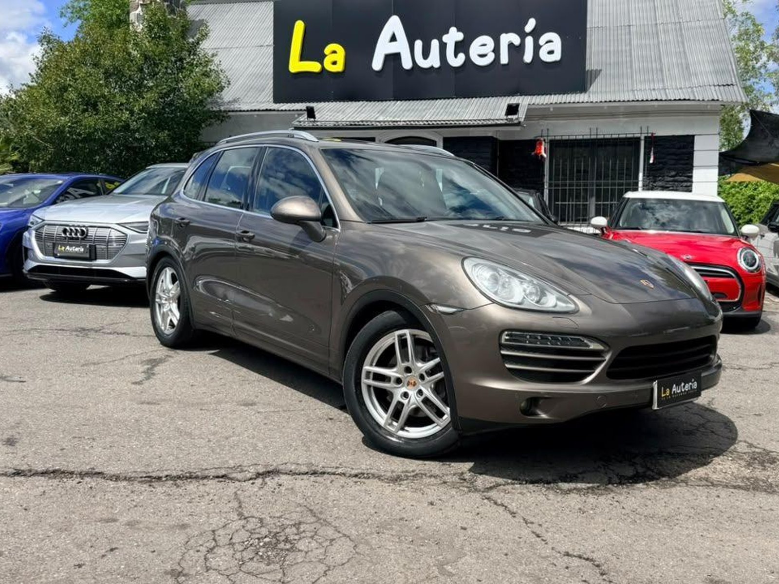 Porsche CAYENNE 2014 - Foto 2 de 20