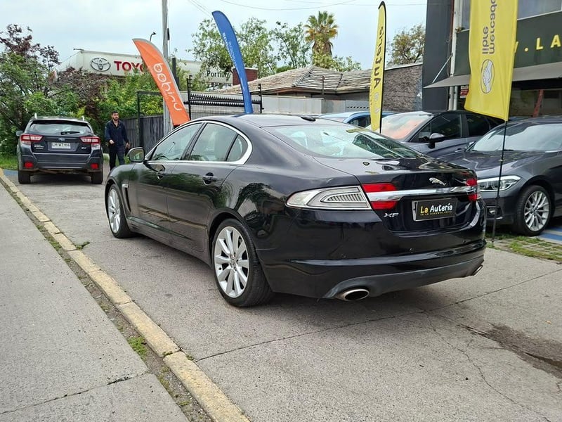 Jaguar XF 30 2012 - Imagen 4 de 19