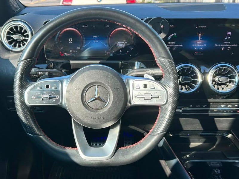 Mercedes-Benz GLA 2022 - Imagen 9 de 20