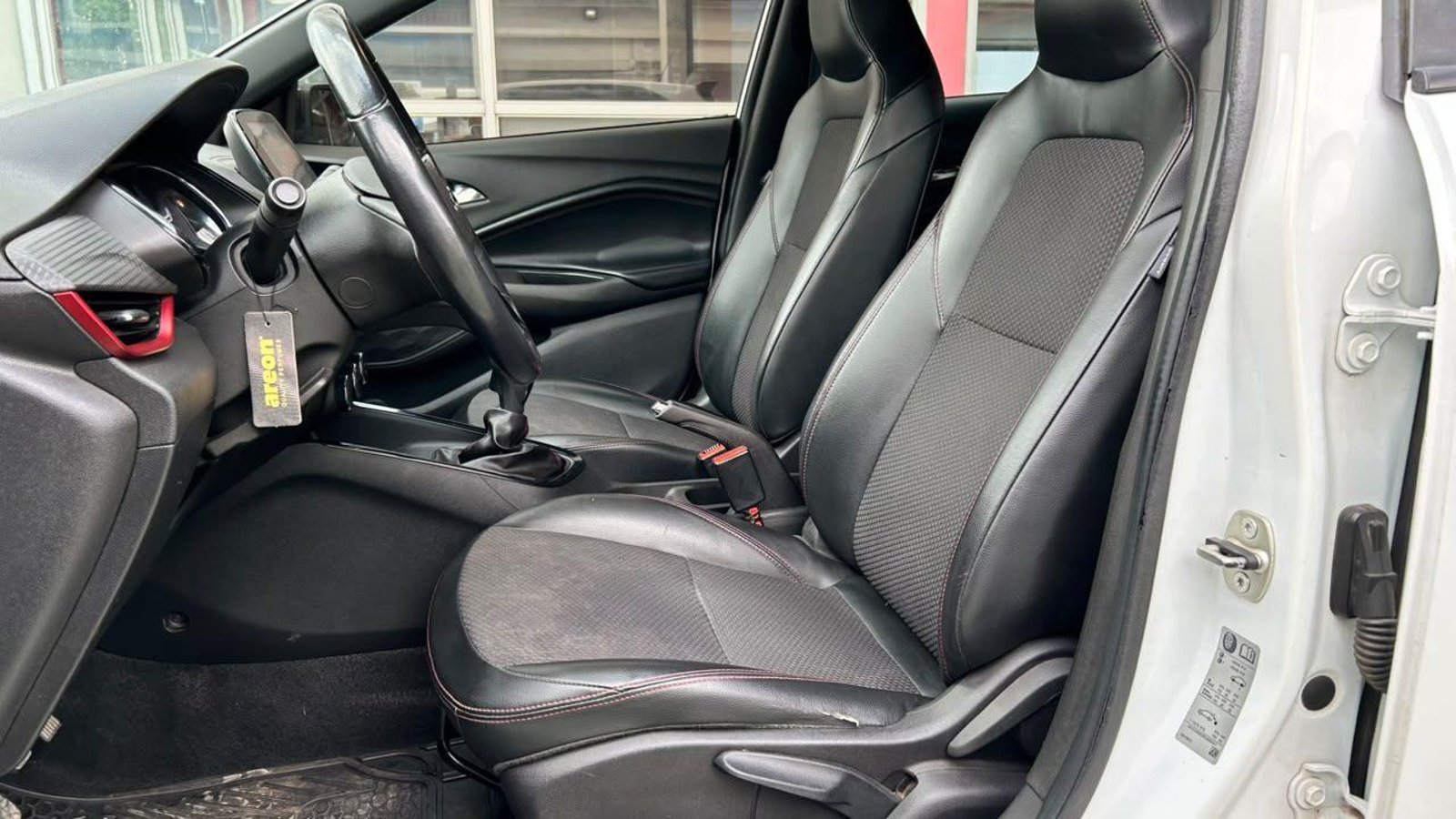 Chevrolet ONIX RS 2021 - Imagen 20 de 20