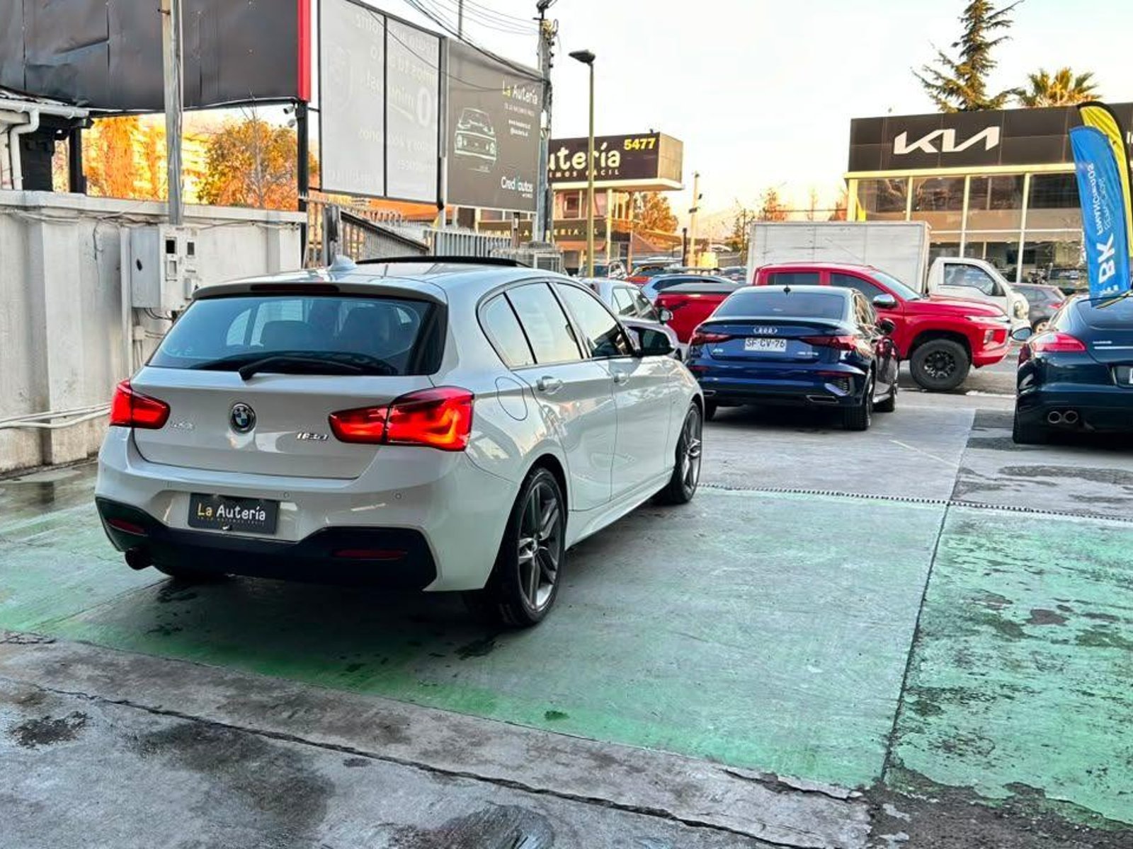 BMW 118D 2019 - Foto 3 de 20