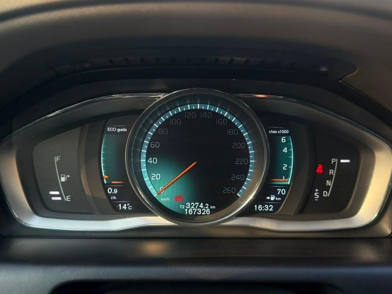 Volvo XC60 2016 - Imagen 10 de 20