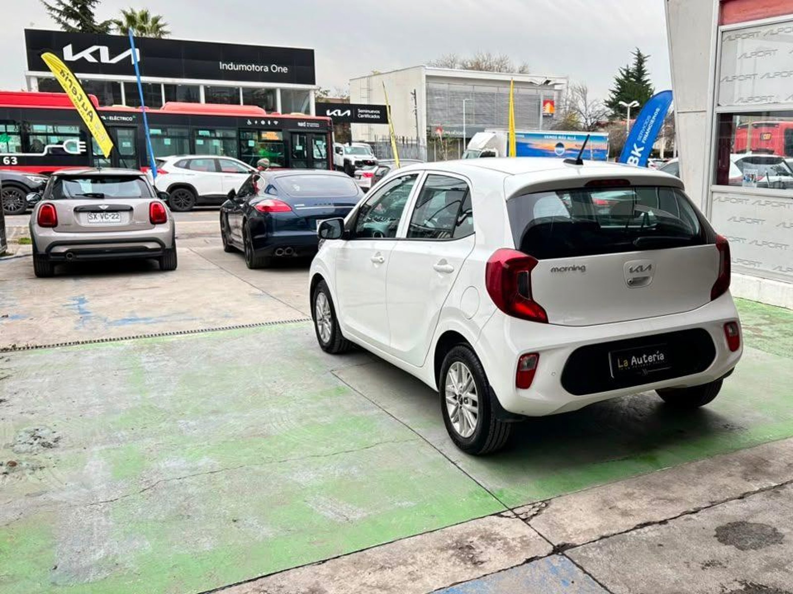 Kia Morning 2023 - Foto 4 de 20