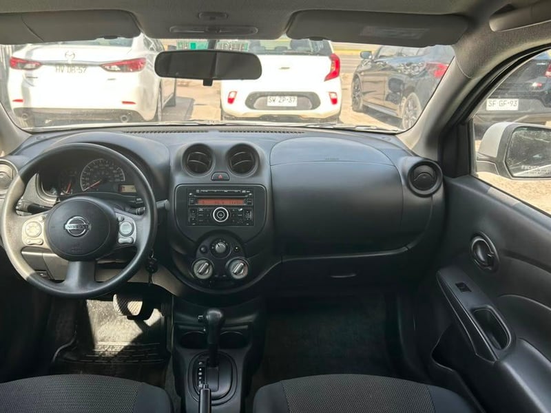 Nissan VERSA SENSE AUT 2013 - Imagen 10 de 20