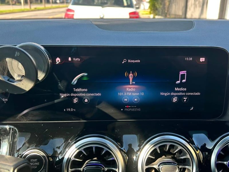 Mercedes-Benz GLA 2022 - Imagen 13 de 20