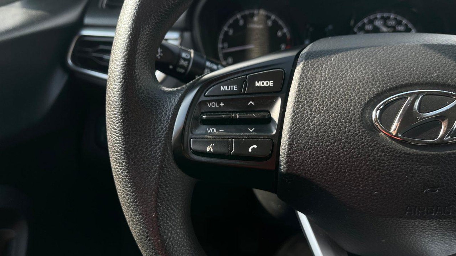 HYUNDAI VERNA 2020 - Imagen 11 de 13