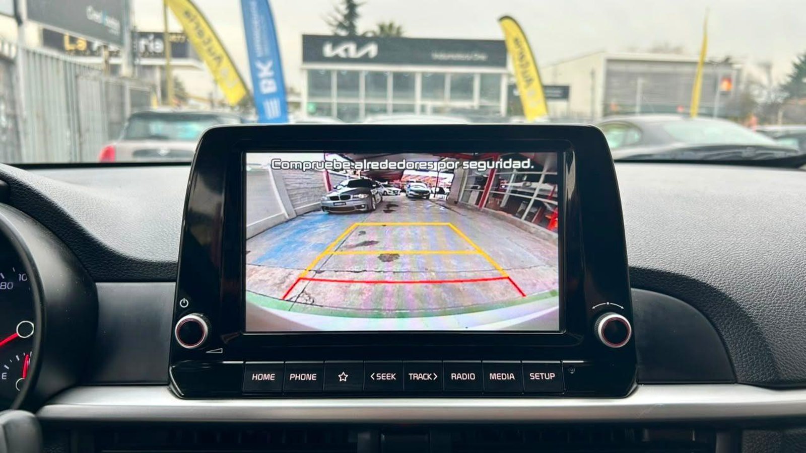 Kia Morning 2023 - Imagen 13 de 20