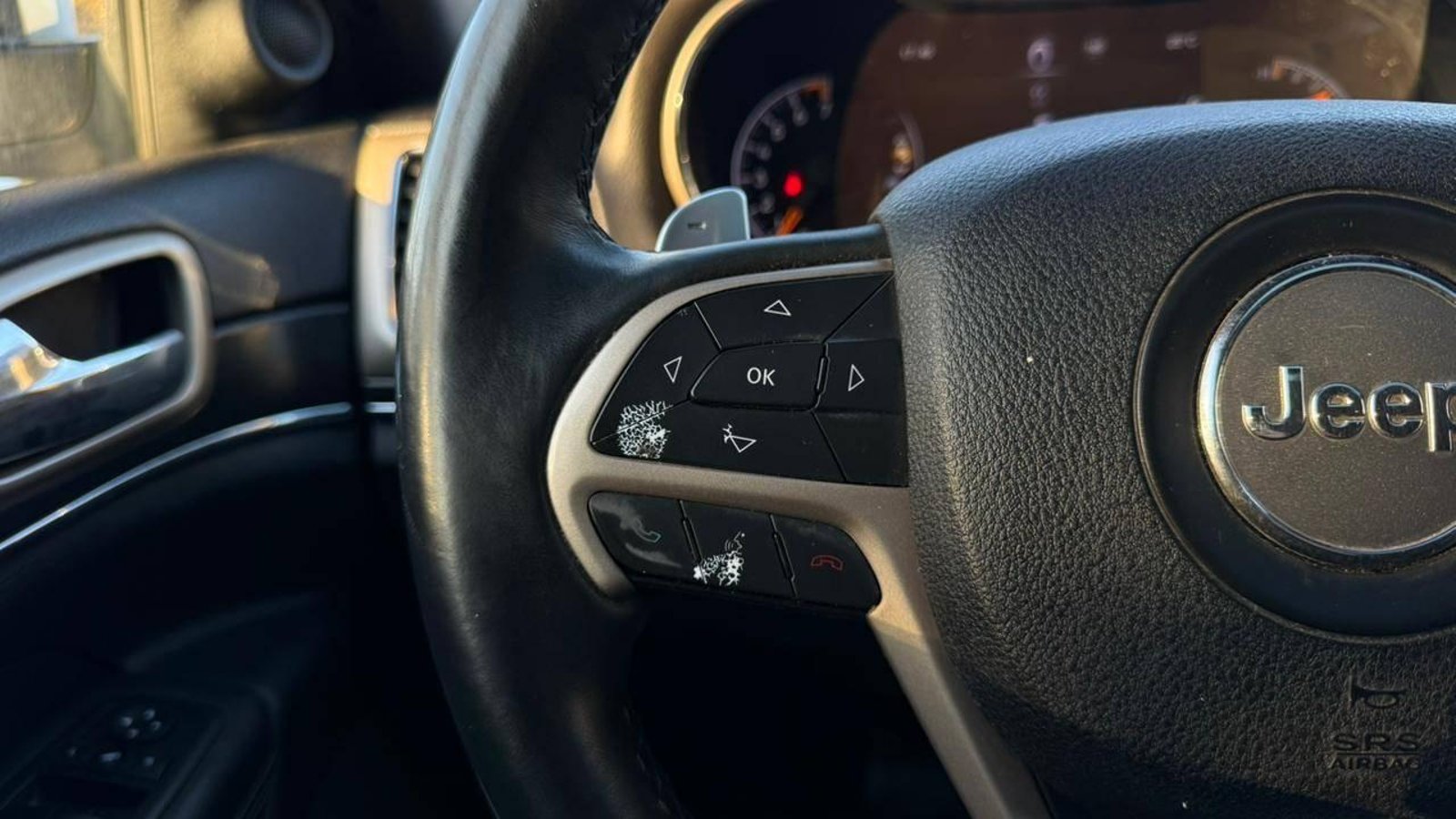 Jeep Grand Cherokee 2014 - Imagen 17 de 20