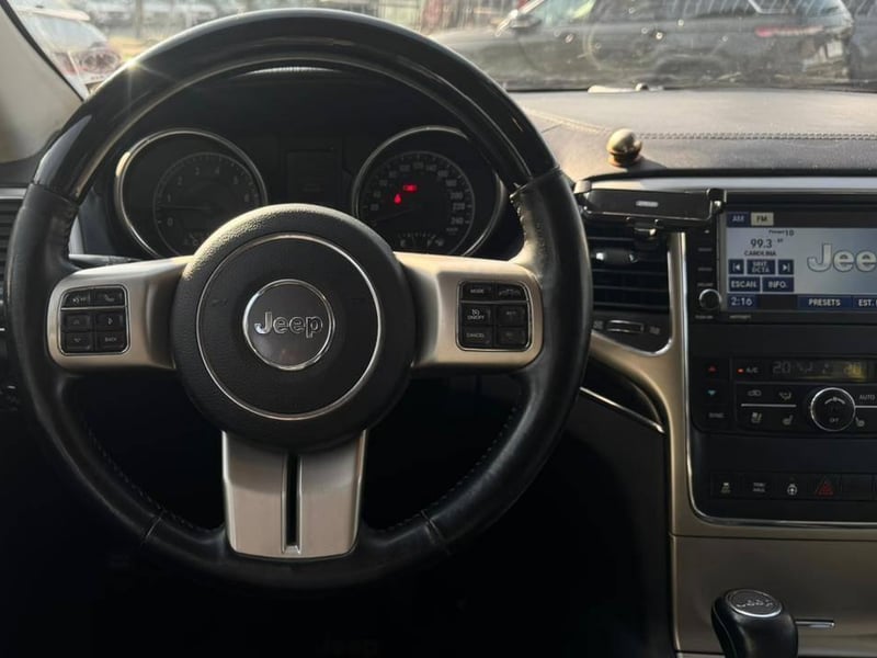 Jeep GRAND CHEROKEE 2012 - Imagen 10 de 20