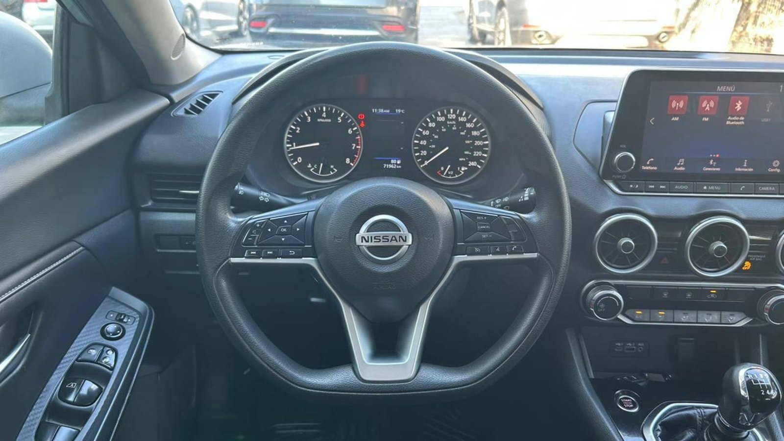Nissan Sentra 2022 - Imagen 9 de 20