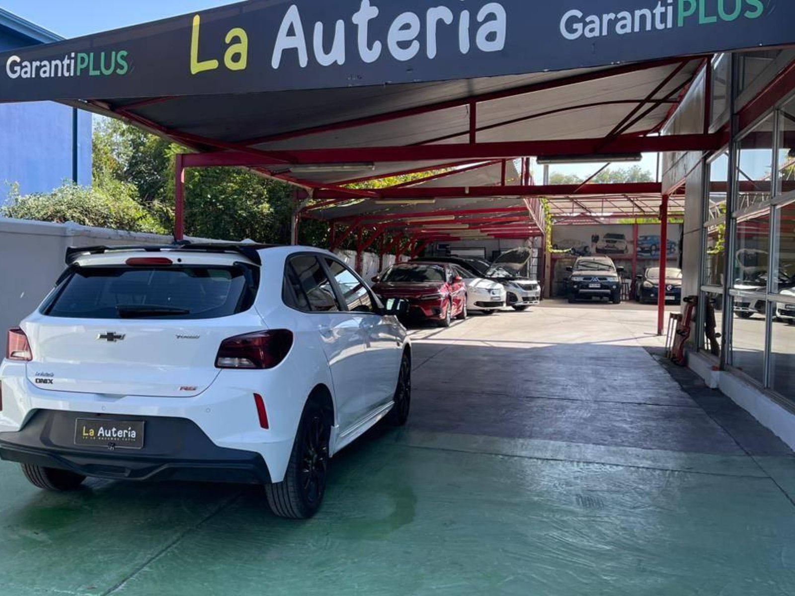 Chevrolet Onix Turbo HB 2022 - Foto 3 de 15