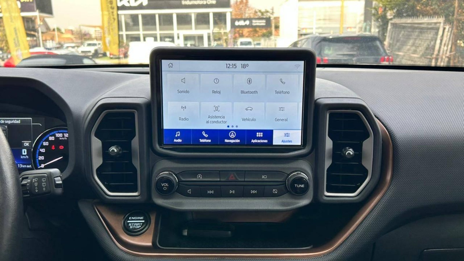 Ford Bronco 2023 - Imagen 13 de 20