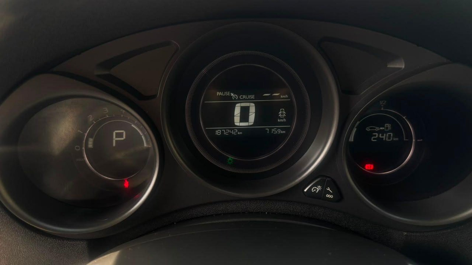 Citroën C4 2019 - Foto 5 de 20