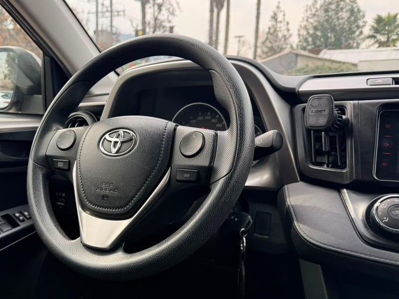 Toyota RAV4 A 2019 - Imagen 10 de 20