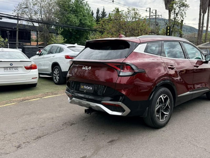 Kia SPORTAGE 2022 - Imagen 4 de 20