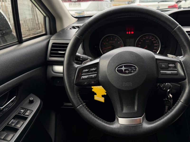 Subaru NEW XV AWD CVT 2.0I 2014 - Imagen 9 de 16