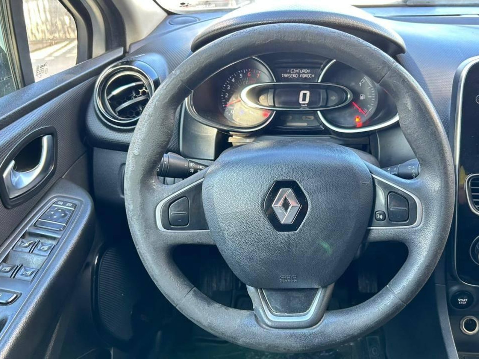 Renault Clio 2018 - Foto 5 de 20