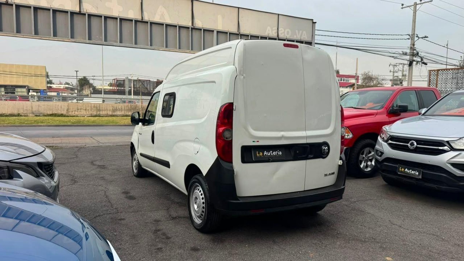 RAM VAN 1000 CARGO XL 1.6 2019 - Imagen 3 de 15