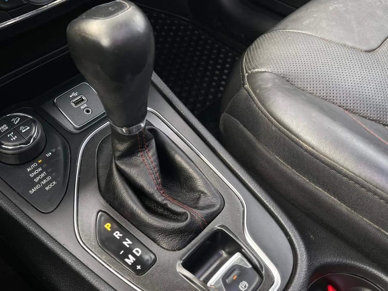 Jeep CHEROKEE 2019 - Imagen 9 de 18