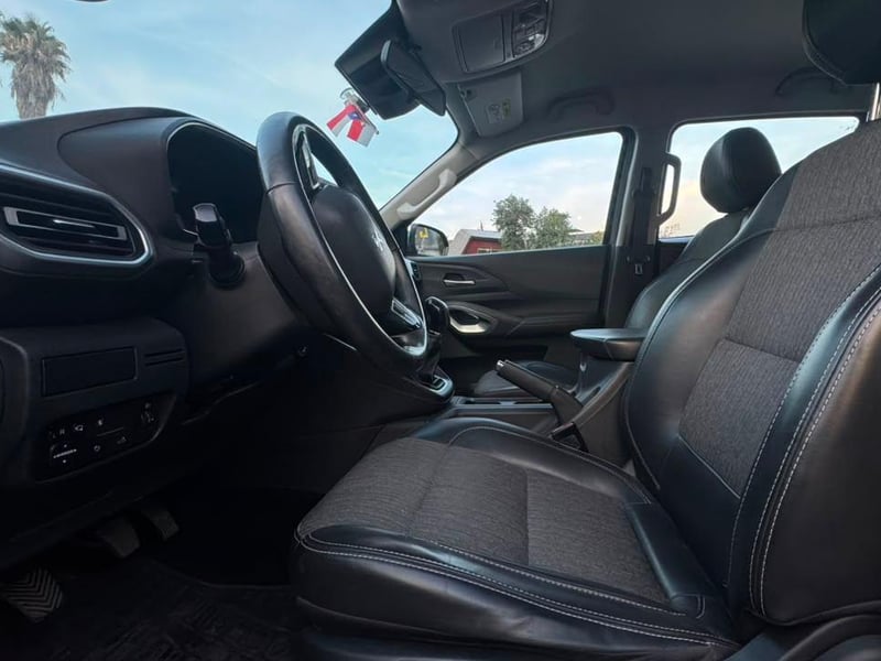 Peugeot Landtrek 2023 - Imagen 7 de 19