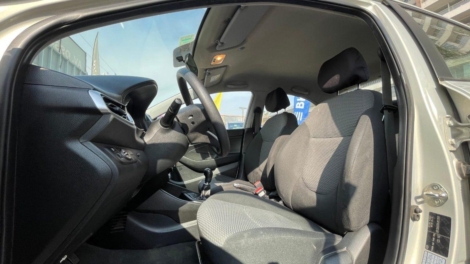 HYUNDAI VERNA 2020 - Imagen 6 de 13