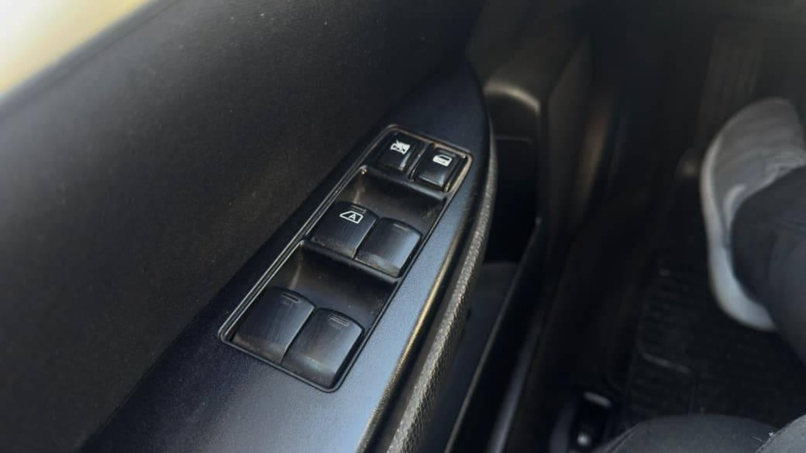 Subaru LEGACY 2011 - Imagen 13 de 14