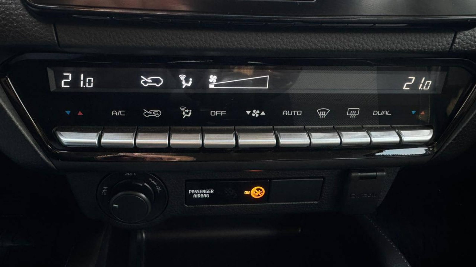 MAZDA BT 50 4WD 3.0 2026 - Imagen 17 de 20