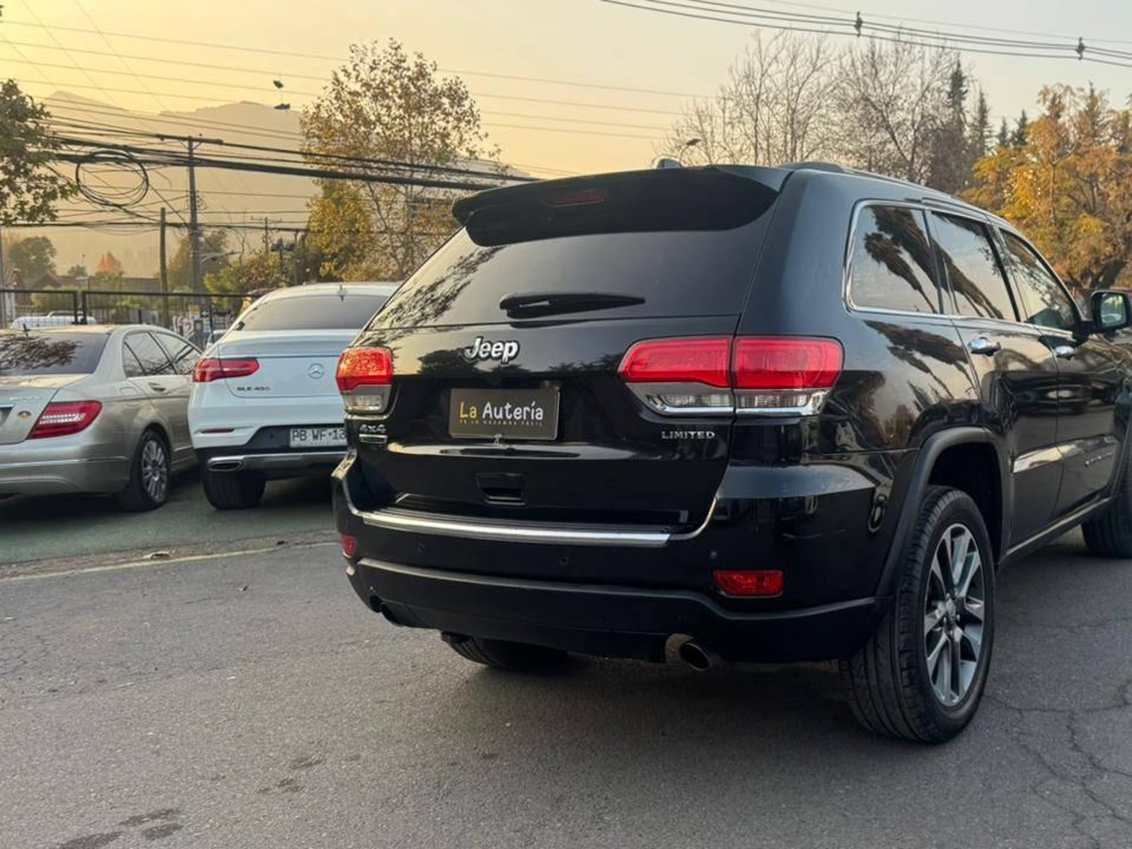 Jeep GRAND CHEROKEE 2019 - Foto 3 de 20