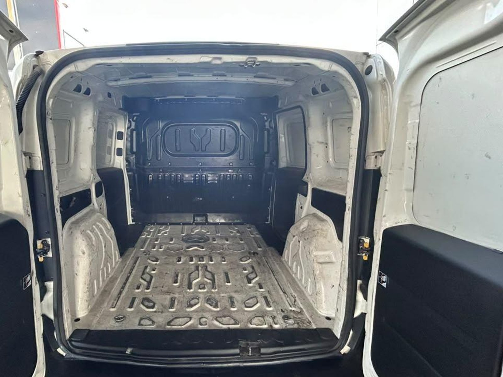 Fiat DOBLO CARGO 2014 - Foto 5 de 16