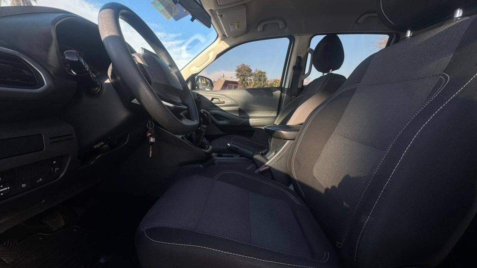 PEUGEOT LANDTREK 2024 - Imagen 7 de 20