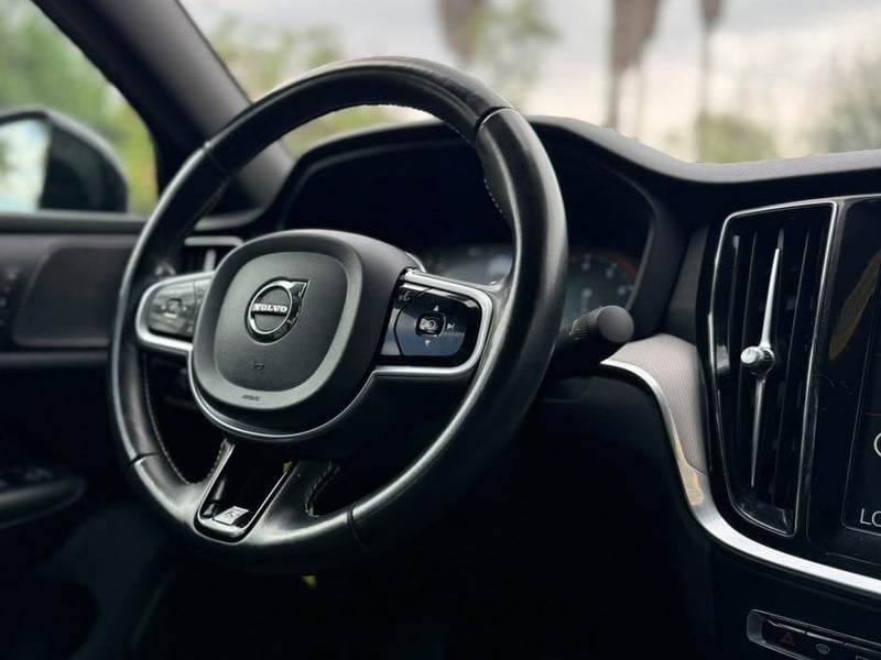 Volvo S60 2021 - Imagen 10 de 20