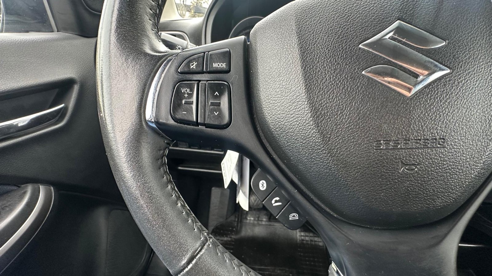 Suzuki BALENO 2022 - Imagen 13 de 17