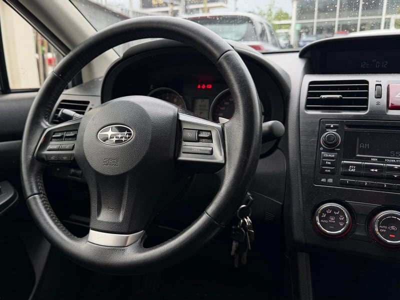 Subaru NEW XV AWD CVT 2.0I 2014 - Imagen 10 de 16