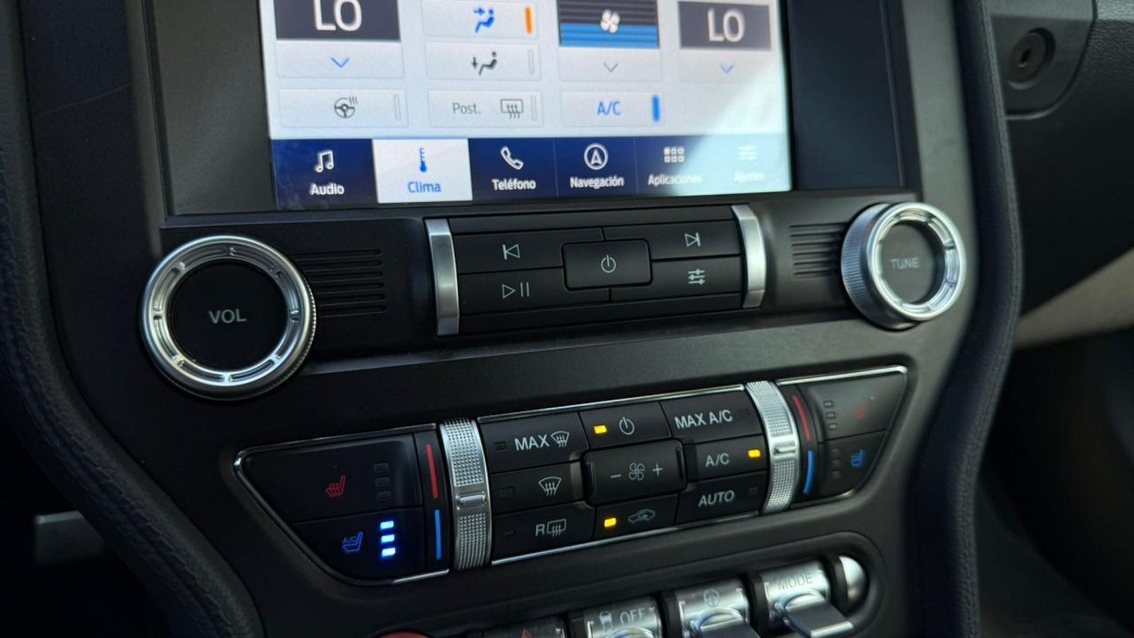 Ford Mustang 2023 - Imagen 13 de 20
