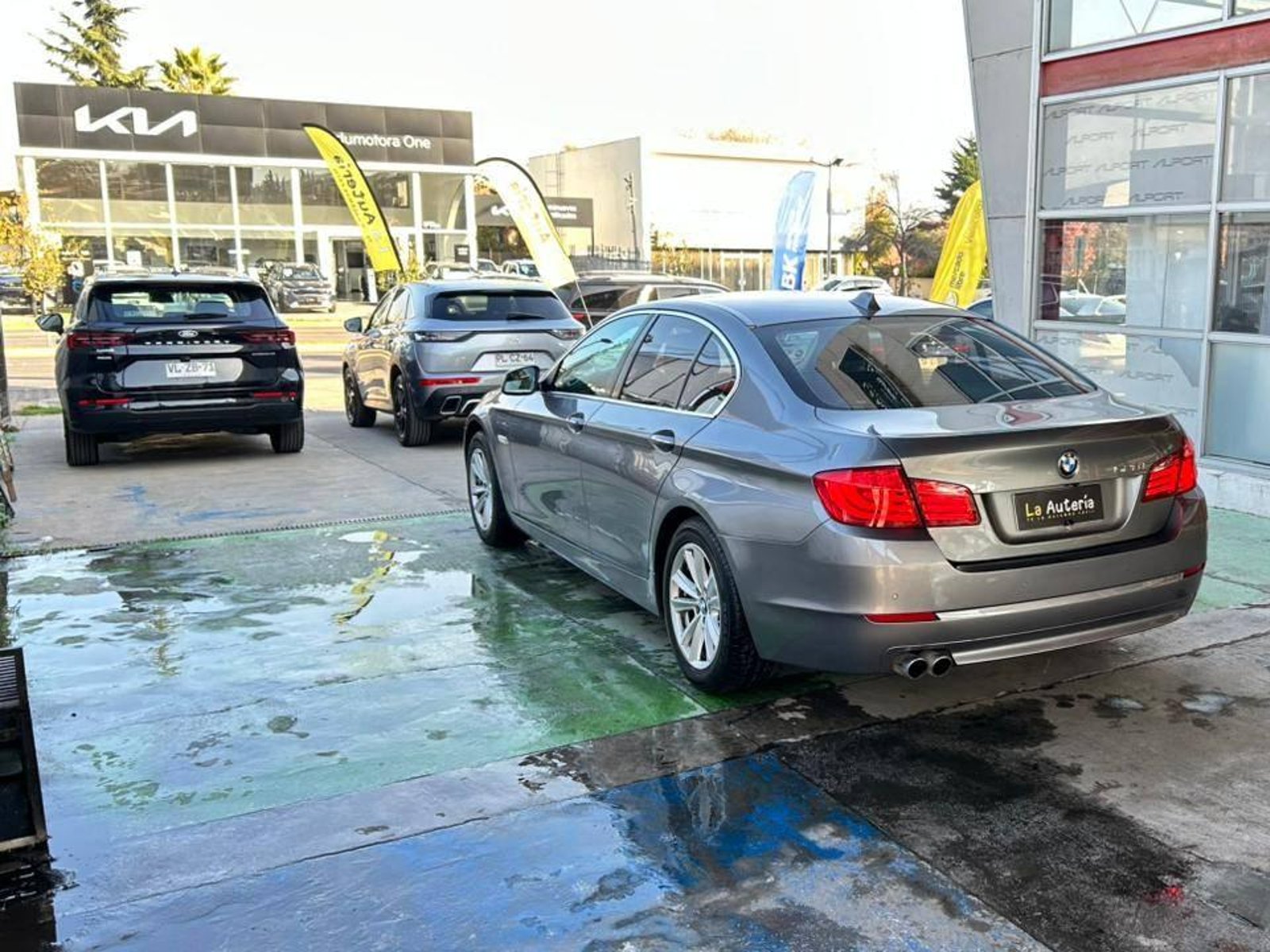 BMW 528I 2012 - Foto 4 de 20