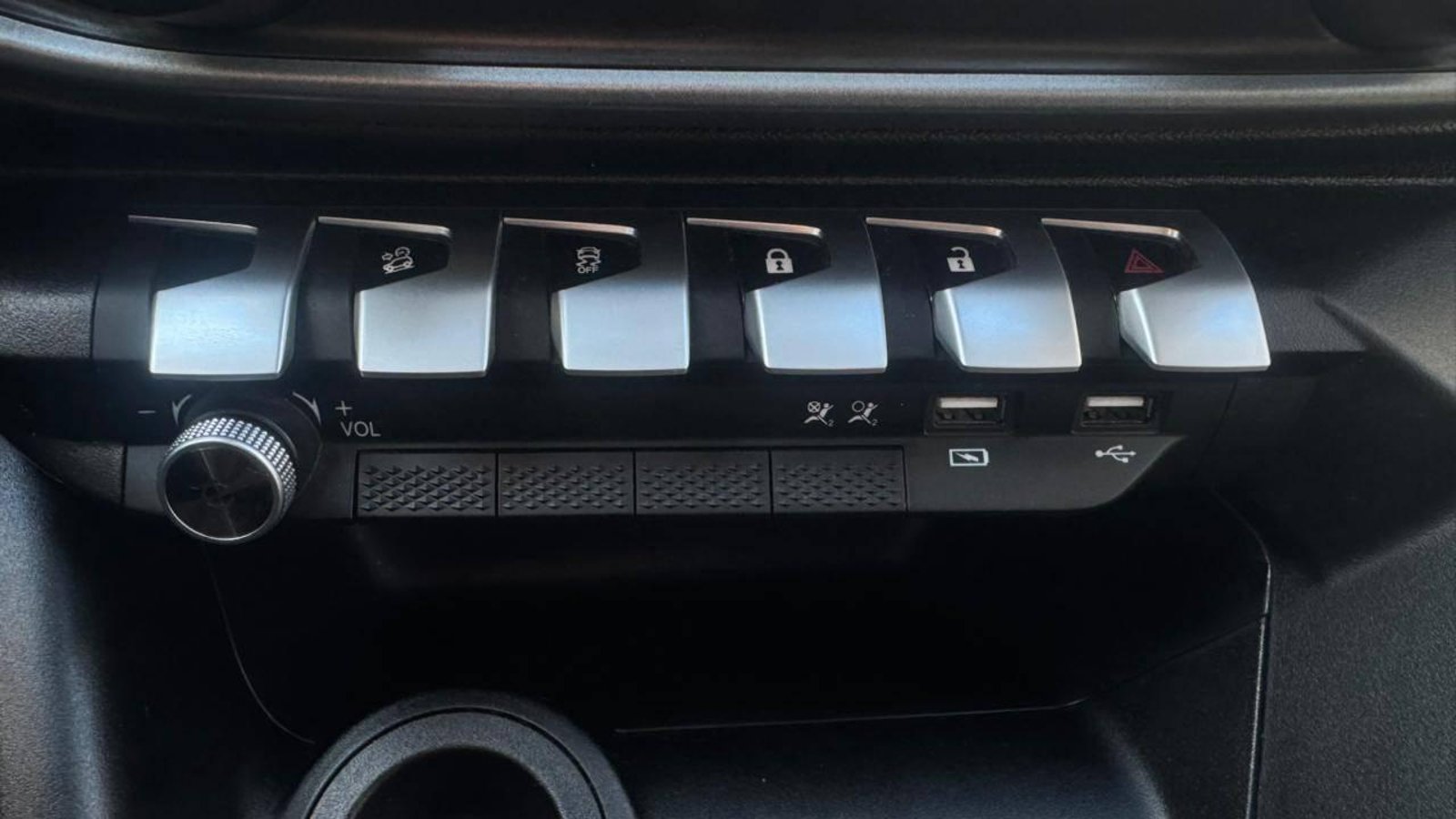 PEUGEOT LANDTREK 2024 - Imagen 19 de 20