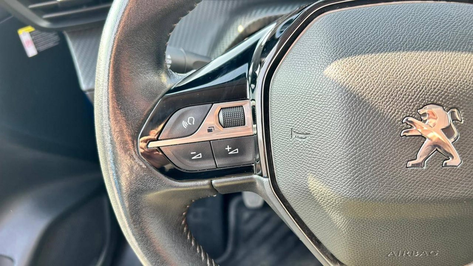 Peugeot 208 2022 - Imagen 19 de 20