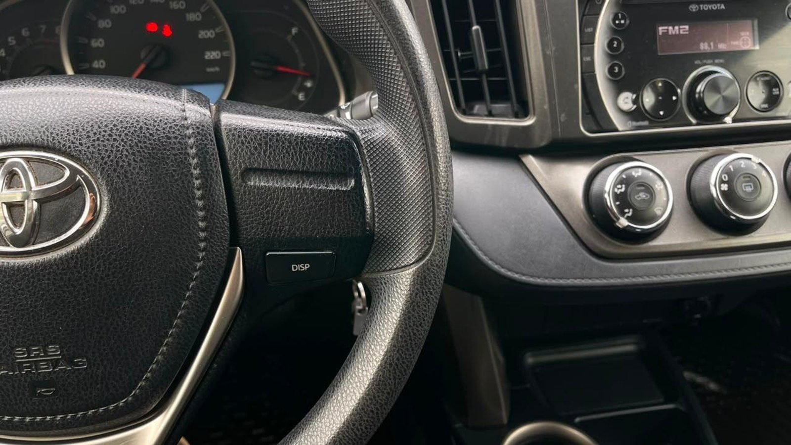 Toyota RAV4 2015 - Imagen 13 de 18