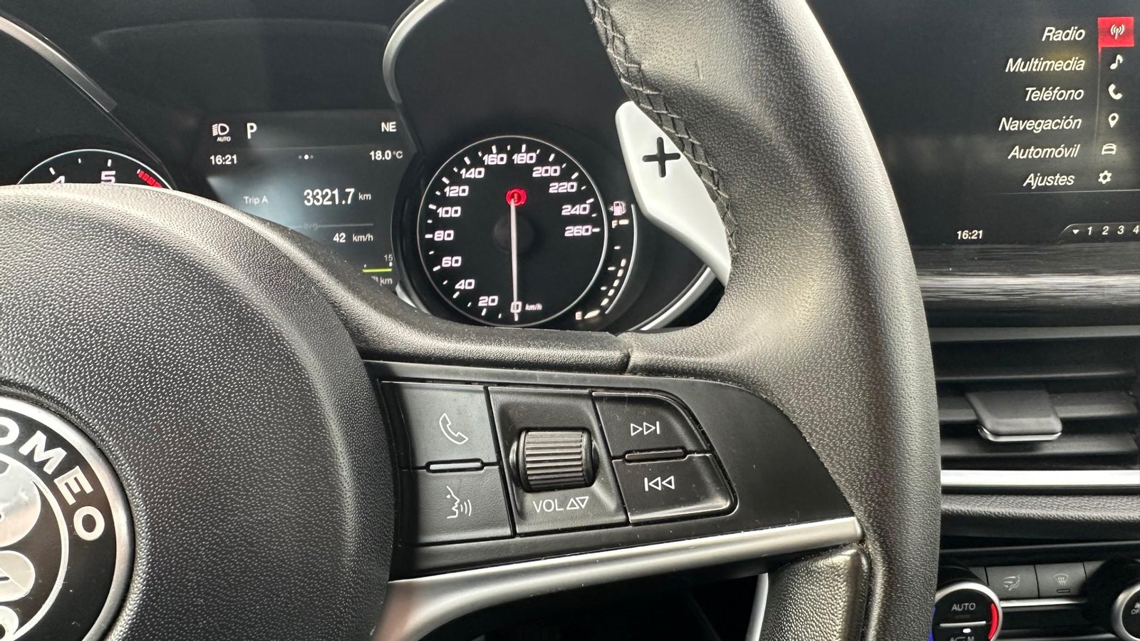 Alfa Romeo STELVIO 2020 - Imagen 16 de 20