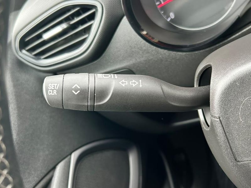 Opel CROSSLAND 2022 - Imagen 19 de 20