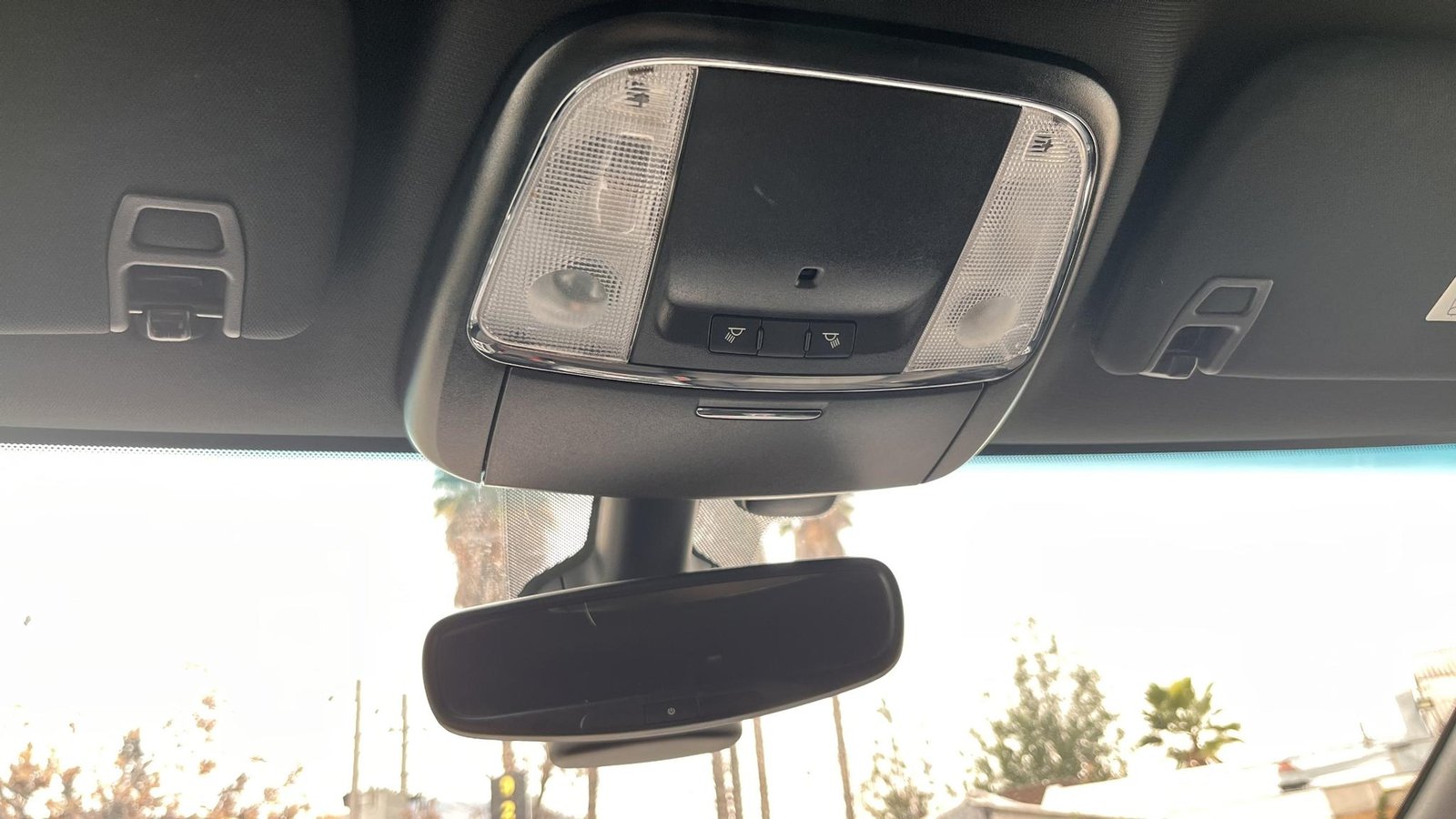 Jeep NEW GRAND CHEROKEE LAREDO 3.6 AUT 2021 - Imagen 13 de 15