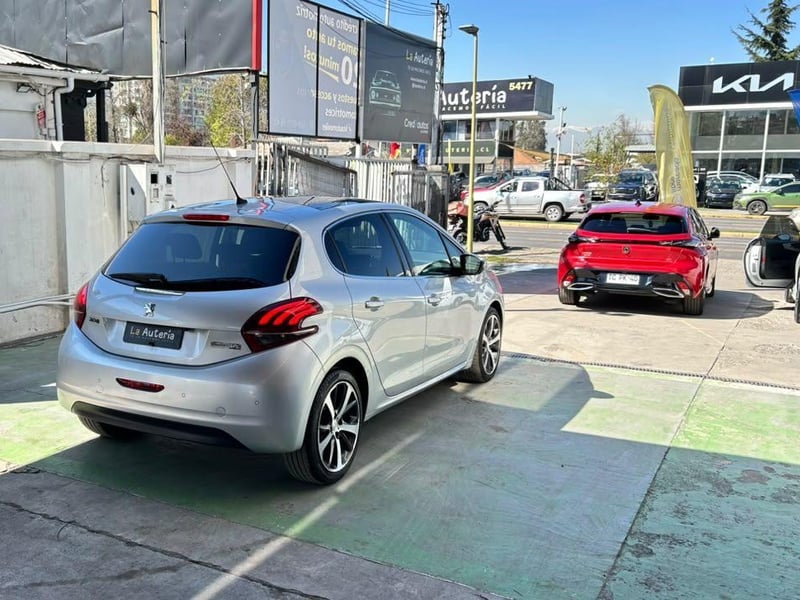 Peugeot 208 2019 - Imagen 3 de 20