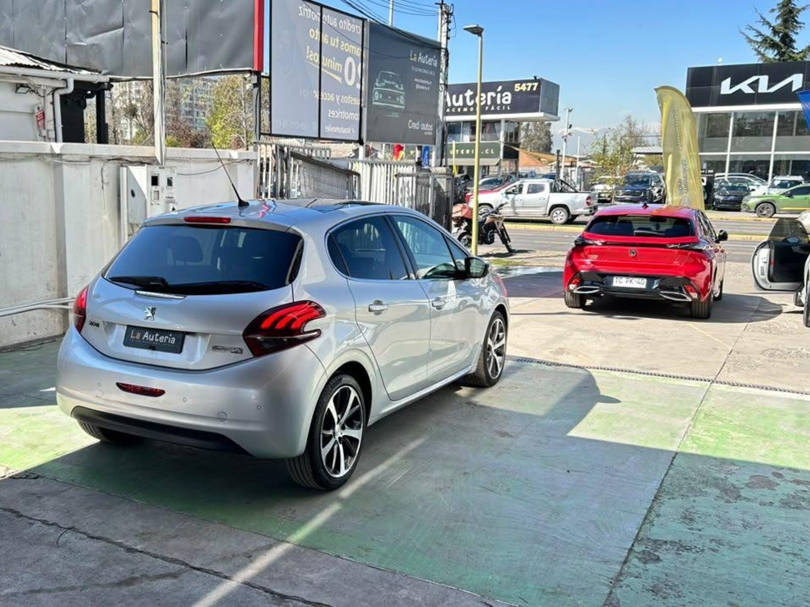 Peugeot 208 2019 - Foto 3 de 20