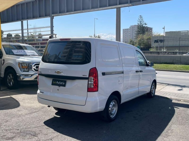 Chevrolet N400 2022 - Imagen 4 de 14