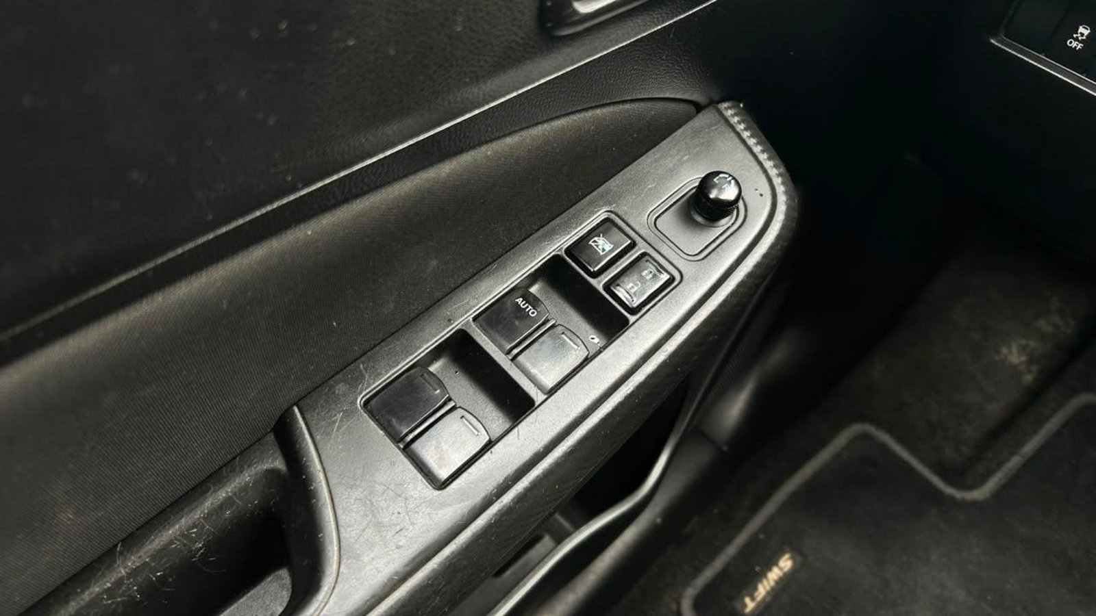 Suzuki SWIFT 2022 - Imagen 19 de 20