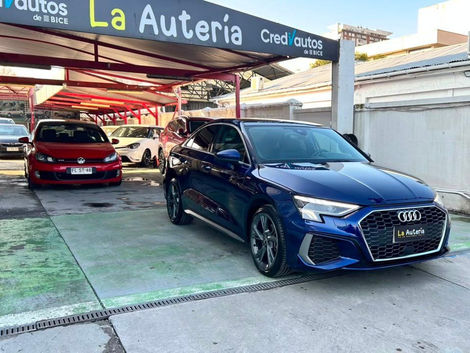Audi A3 SEDAN 35 TFSI 1.4 AUT 2022 - Foto 2 de 20
