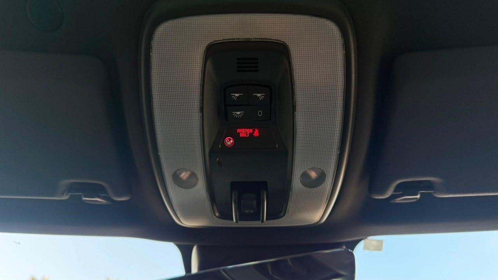 VOLVO XC60 2016 - Imagen 19 de 20