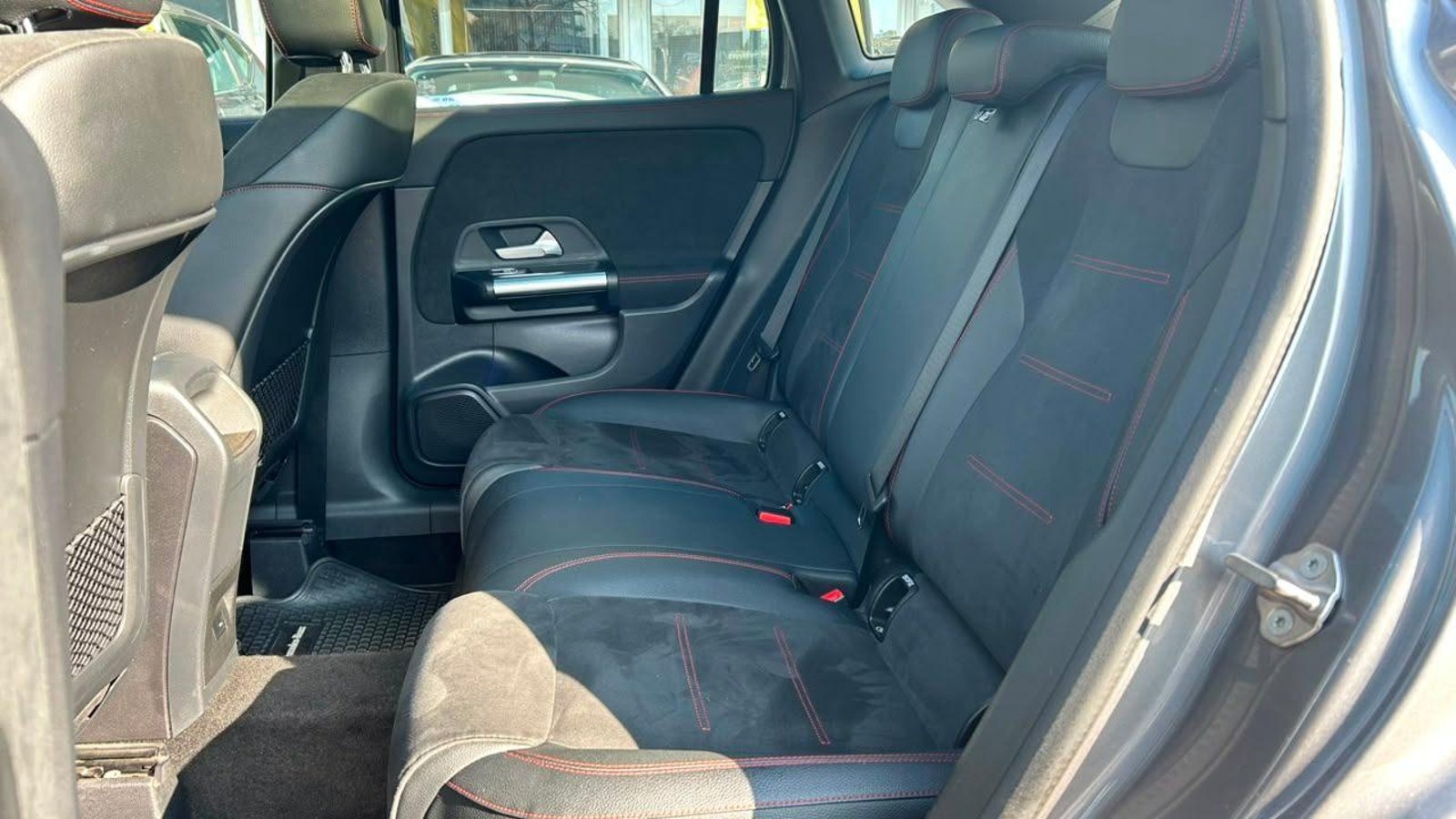 Mercedes-Benz GLA 2022 - Imagen 7 de 20
